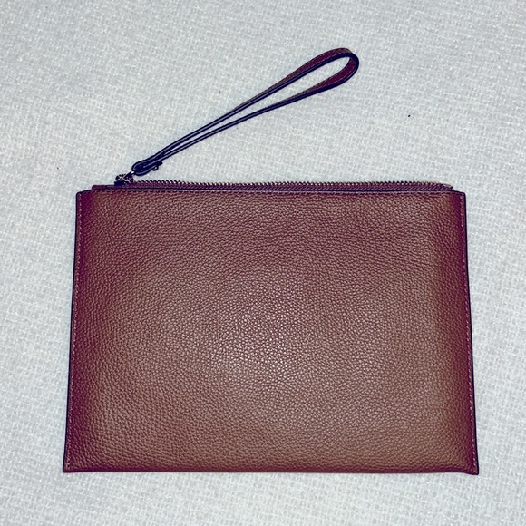 Michael Kors Jet Set Large Top Zip Pebbled Leather Wristlet Pouch - Picture 2 of 3